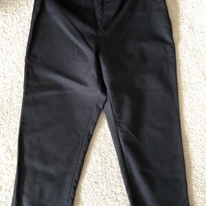 Chico's Black Capris Cotton Blend Chic